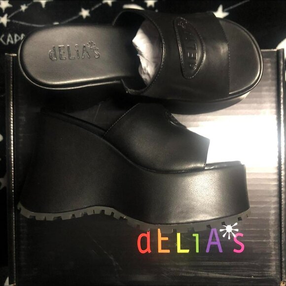 Dolls Kill Shoes - Dolls Kill Teen Dream Chunky Slides